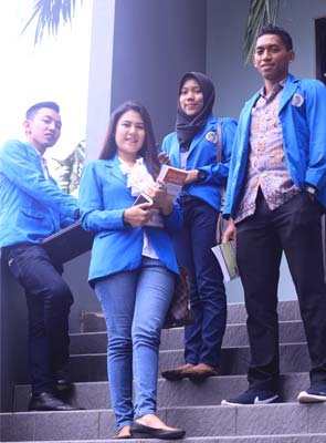 Day Lecture Program Nomor Home Photo 4